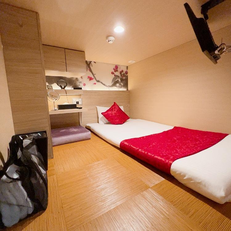 Hotel Cargo Shinsaibashi Осака Екстер'єр фото