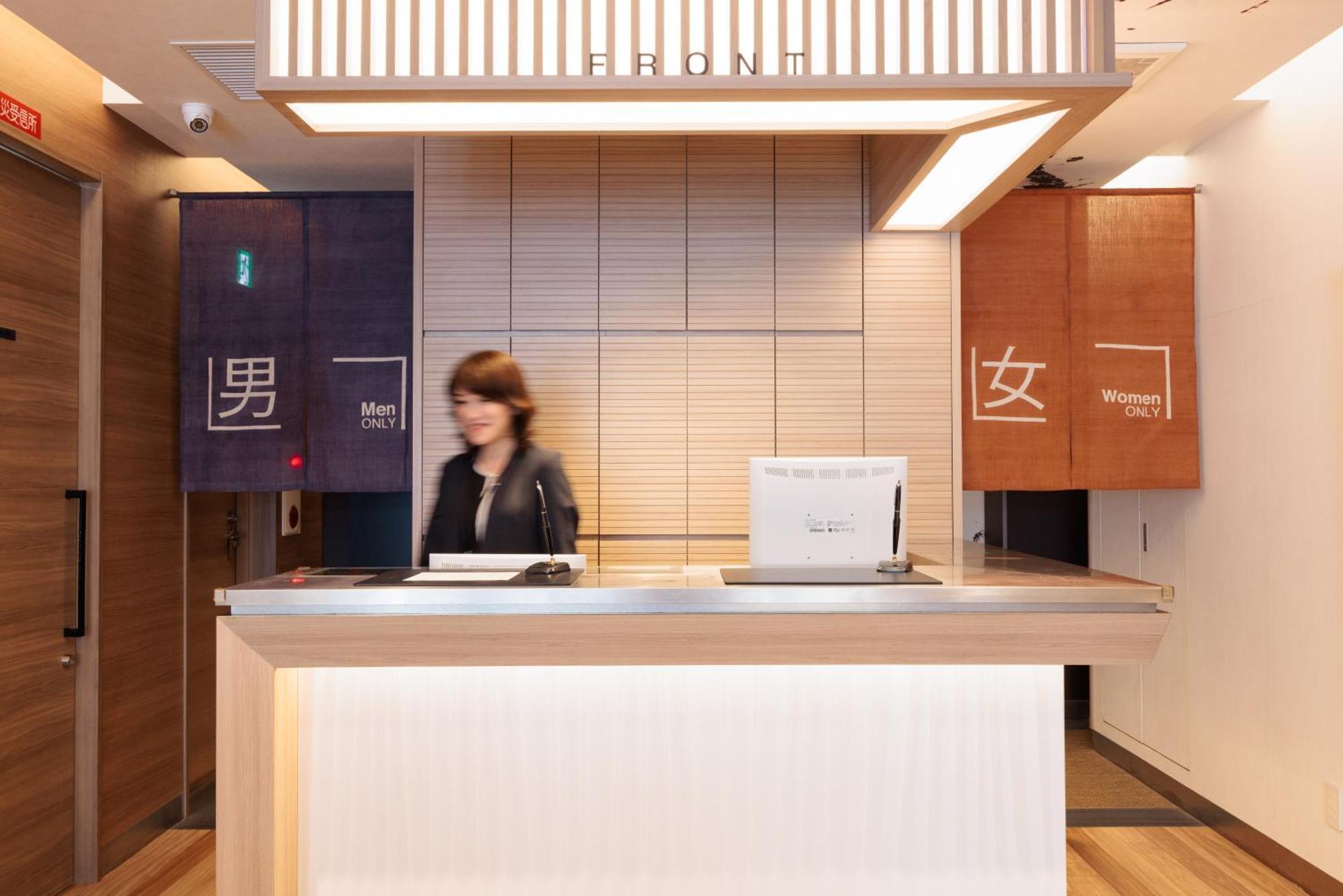 Hotel Cargo Shinsaibashi Осака Екстер'єр фото